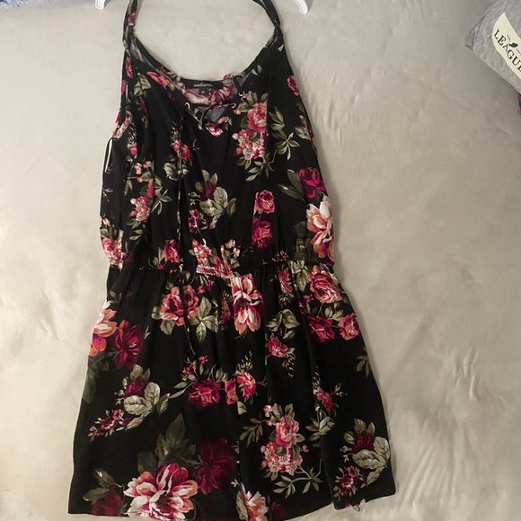 Black Floral Romper - Picture 1 of 3